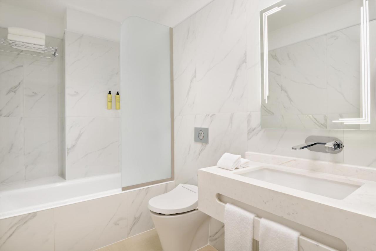 Element By Westin West Bay Doha Hotell Eksteriør bilde