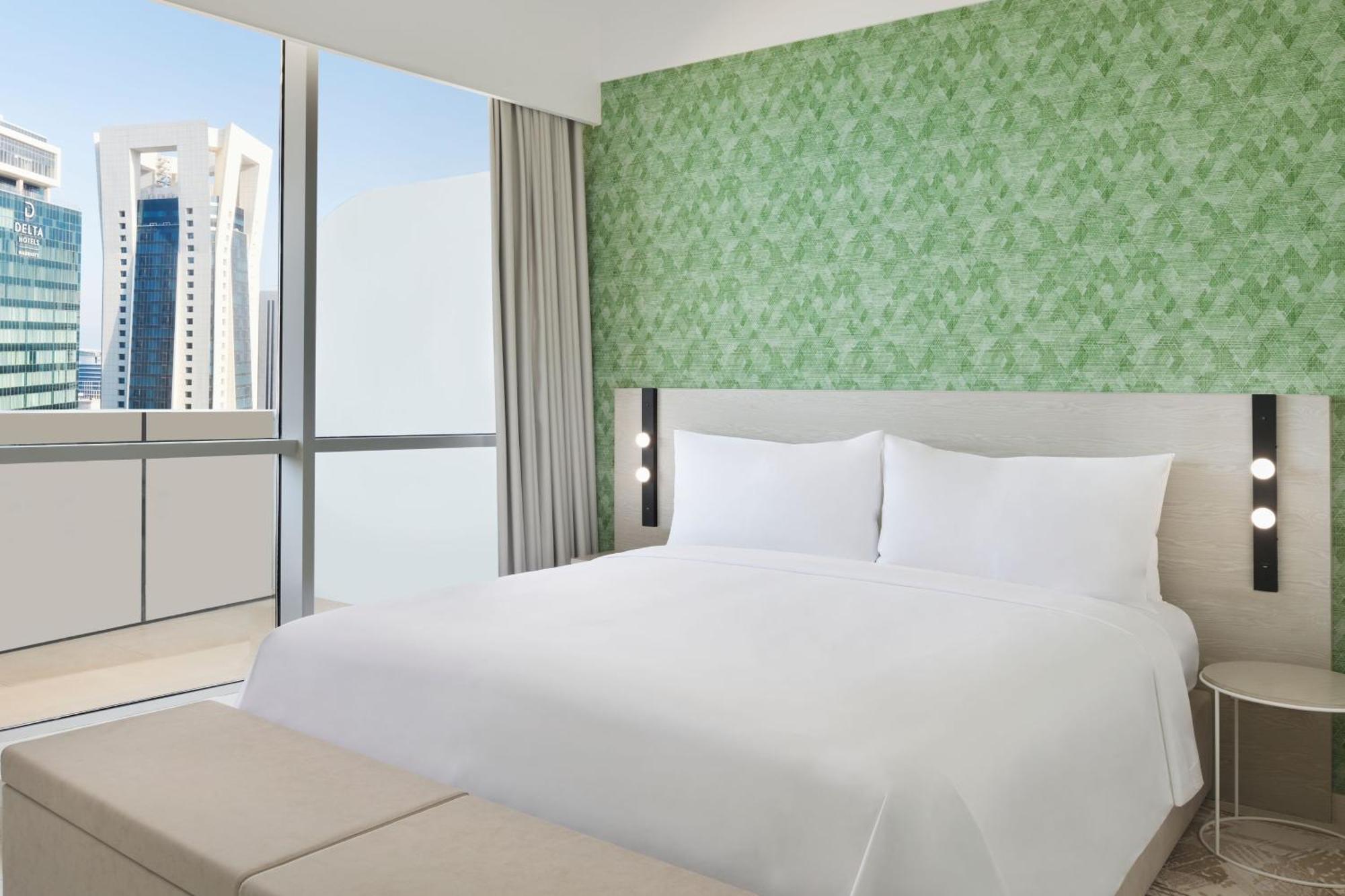 Element By Westin West Bay Doha Hotell Eksteriør bilde A bedroom at the hotel